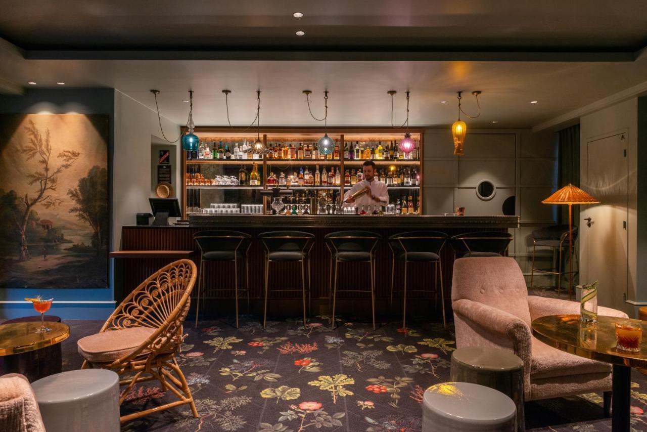 Les Etangs De Corot Hotell Ville-dʼAvray Exteriör bild
