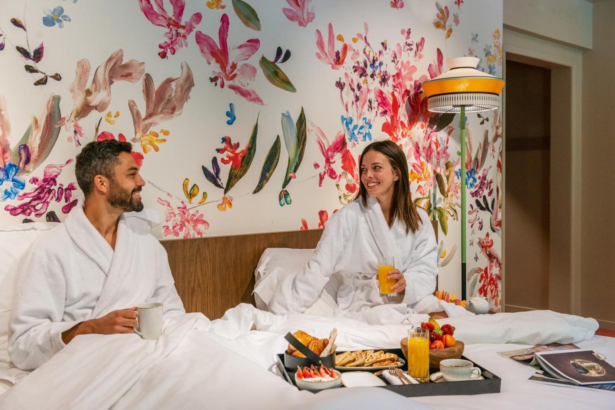 Les Etangs De Corot Hotell Ville-dʼAvray Exteriör bild