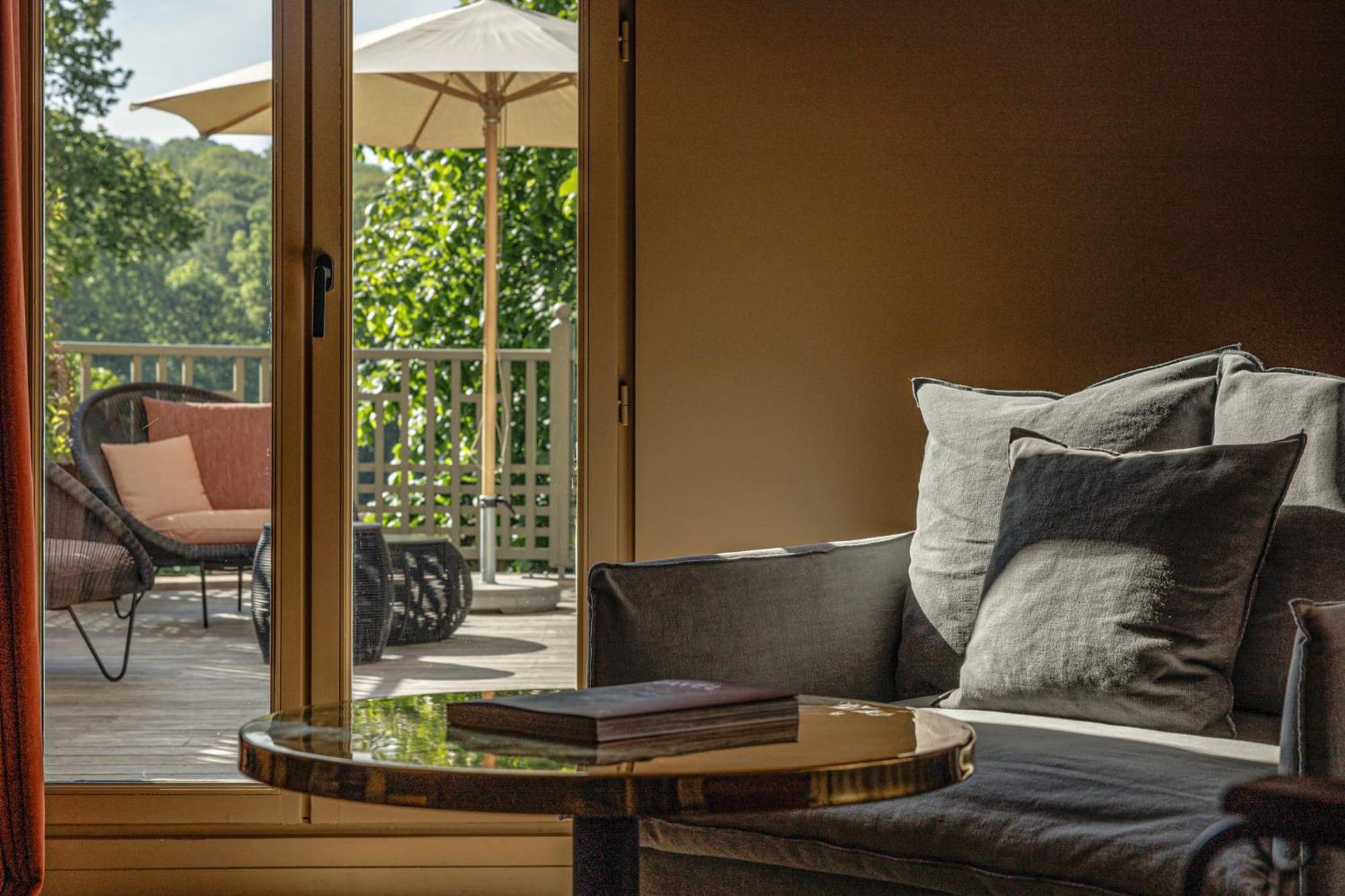 Les Etangs De Corot Hotell Ville-dʼAvray Exteriör bild